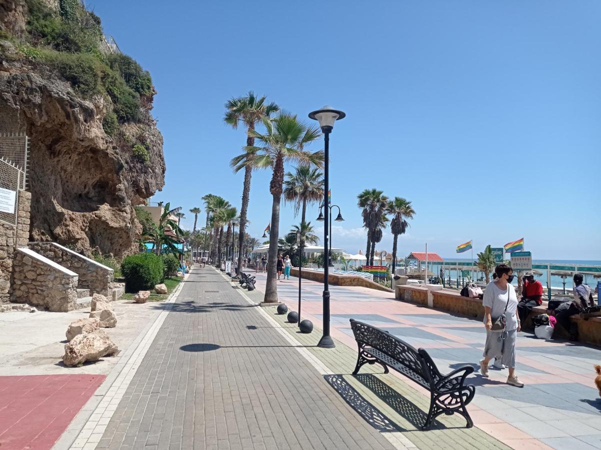 Apartamento Bonito Apartamento De Playa Torremolinos Exterior foto